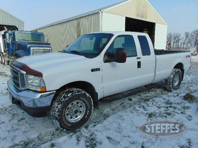 2004 Ford F250_1.jpg